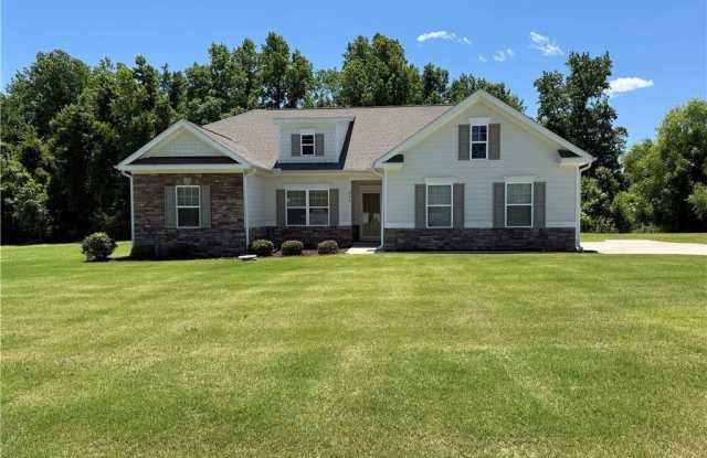 240 Planters Lane NW photos photos