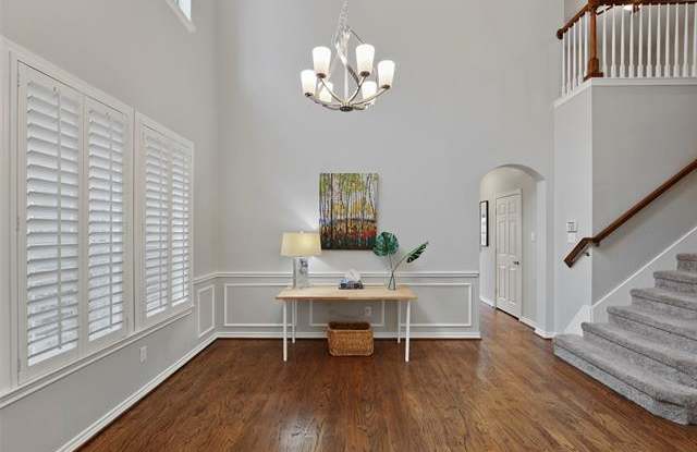 604 Mozart Way Gallery 3