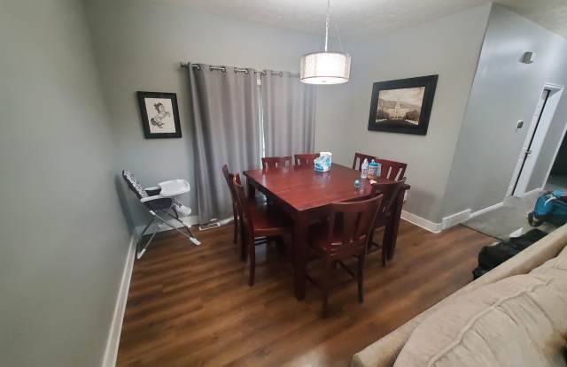 11553 South Oakmond Road Gallery 4