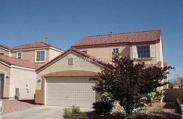 COMING SOON SO COME SEE ME!!! 4 BED 3 BATH OPEN FLOOR PLAN! photos photos