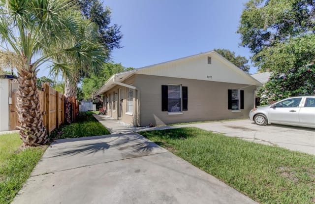 2322 W SAINT JOHN STREET - 2322 West Saint Johns Street, Tampa, FL 33607