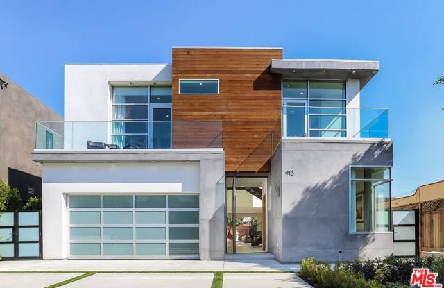 912 N CRESCENT HEIGHTS Blvd - 912 North Crescent Heights Boulevard, Los Angeles, CA 90046 912 N CRESCENT HEIGHTS Blvd - 912 North Crescent Heights Boulevard, Los Angeles, CA 90046