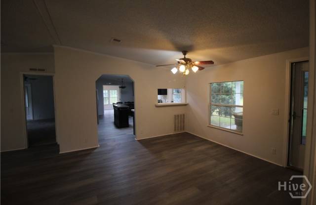 249 Pound Road Gallery 3