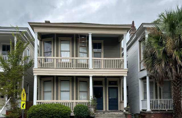 Savannah 1ST Floor of Duplex on Whitaker Street @ 34th - 1723 Whitaker Street, Savannah, GA 31401