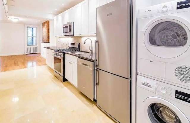 691 Ninth Avenue photos photos