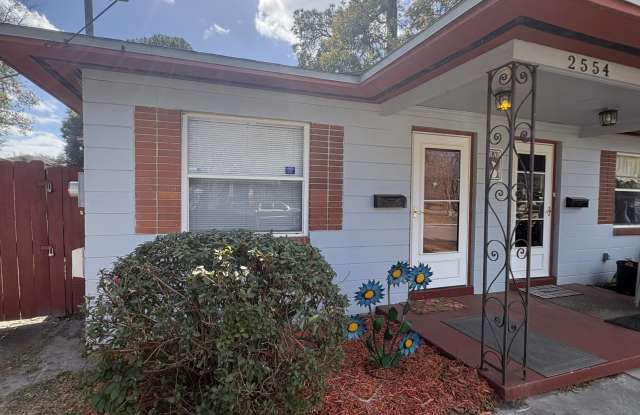 2554 Ernest St photos photos