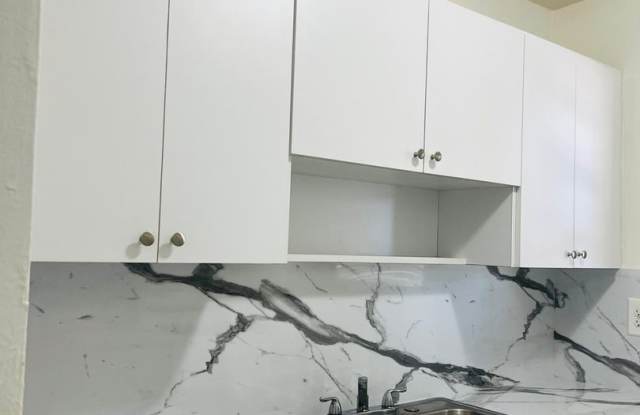 Jaclyn Apartments photos photos