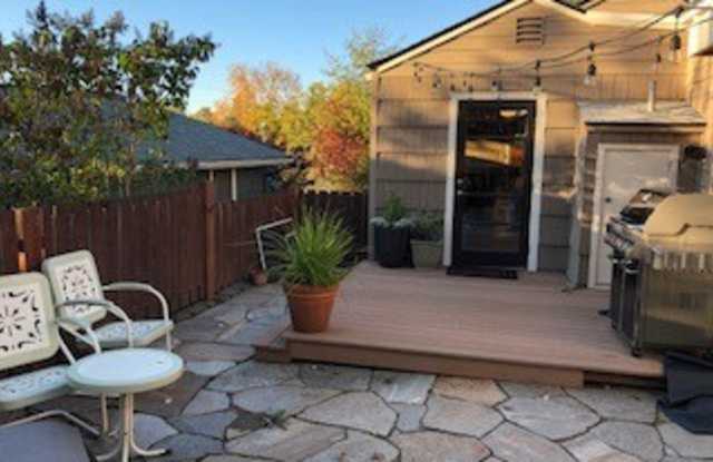 Charming Seward Park/ Columbia City Home photos photos