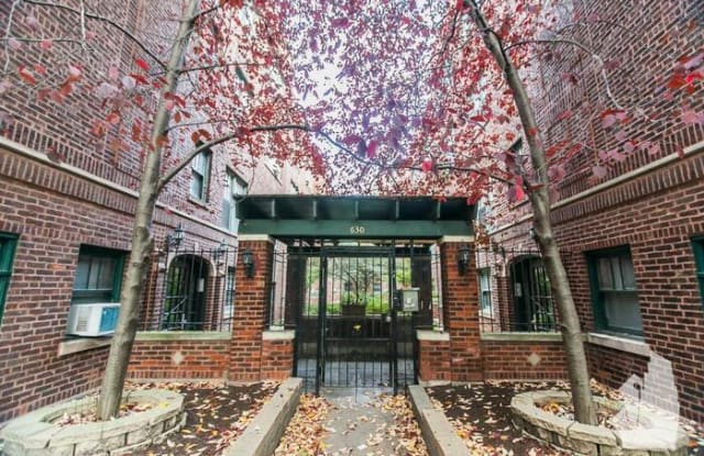 630 West Arlington Place - 630 West Arlington Place, Chicago, IL 60614