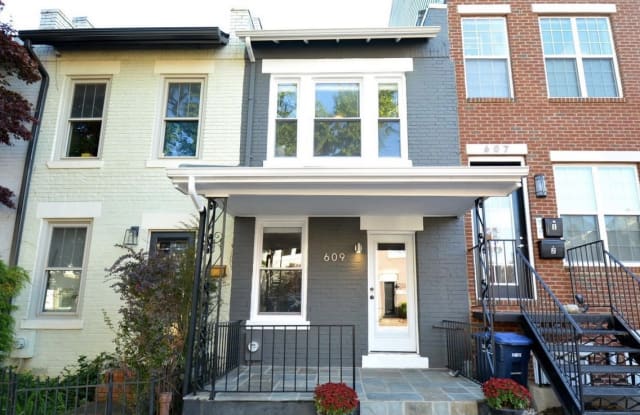 609 14th Place Northeast - 609 14th Place Northeast, Washington, DC 20002