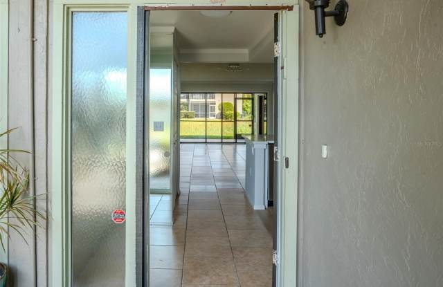 5797 SUMMER SIDE Lane Gallery 2