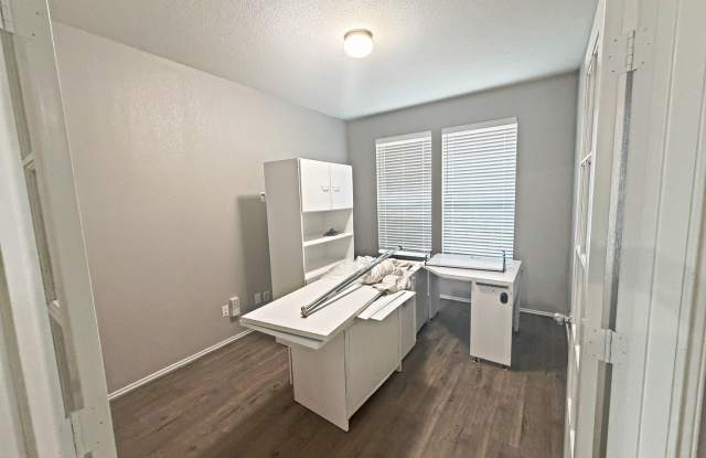 12958 LIMESTONE WAY Gallery 3