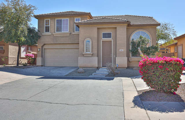 3 bed 2.5 bath in most preferred Phoenix area - 3901 East Minton Street, Phoenix, AZ 85042