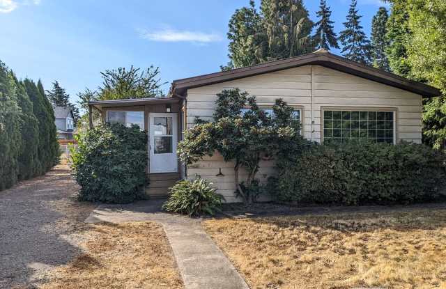 Single Level Keizer Home with Detached Garage ~ Marks 920 photos photos