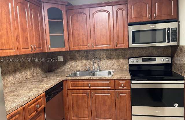 14150 SW 84th St photos photos