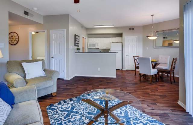 Regal Parc Apartment Homes Gallery 2