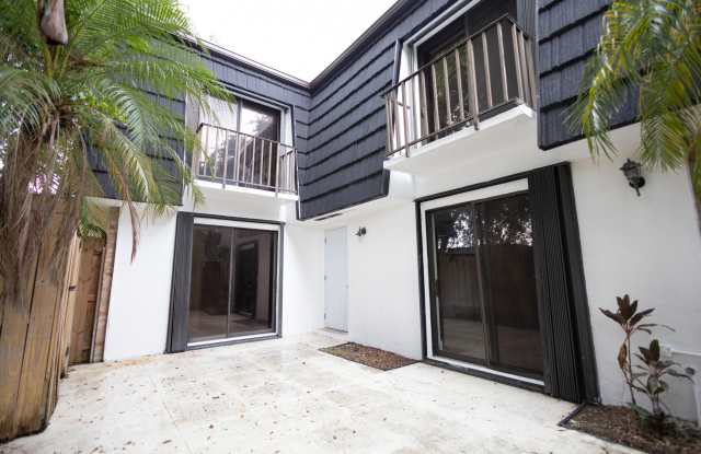 317 Woodland Road photos photos