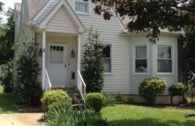 320 Locust Avenue - 320 Locust Avenue, Annapolis, MD 21401