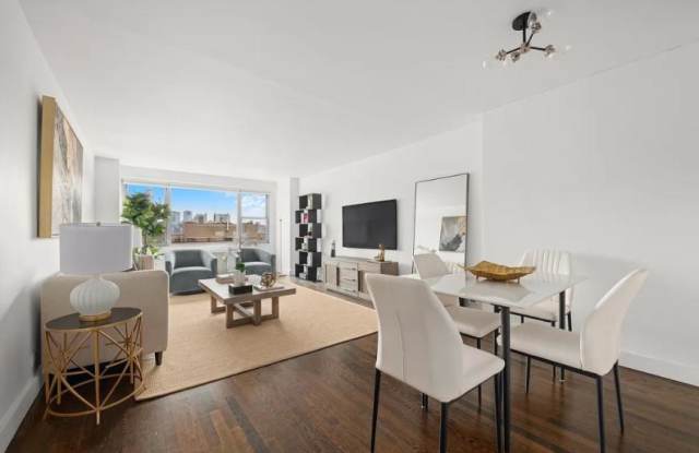 10 West 15th Street photos photos