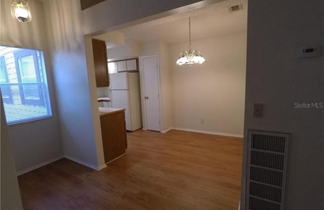 1574 NANTUCKET COURT Gallery 4