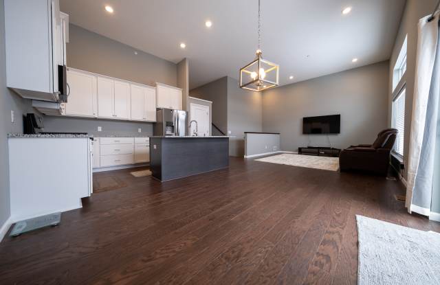 13419 Bronze Pkwy. photos photos
