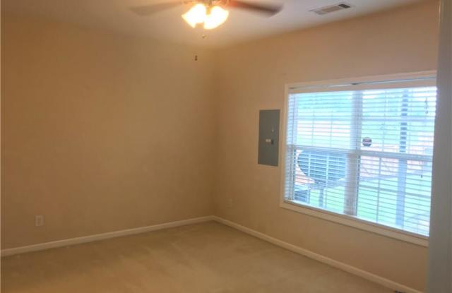 1620 Halliard Drive Gallery 3