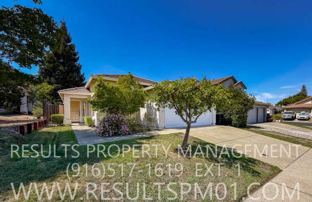 Lovely 3 Bedroom - Heart of Roseville photos photos