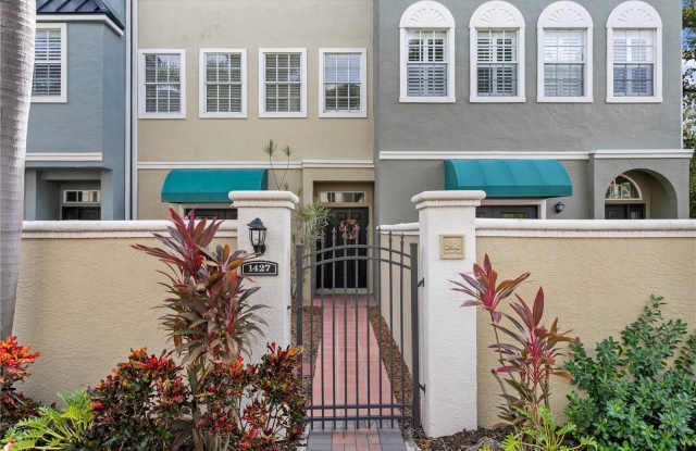 1427 HARBOUR WALK A ROAD photos photos