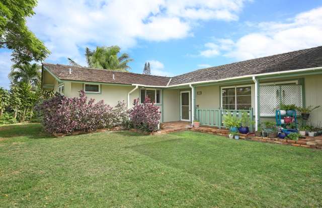 Ready to move into single level family home in the Kalama beach area of Kailua. photos photos