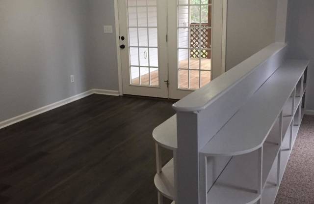 6932 Masonboro Sound Road Gallery 3