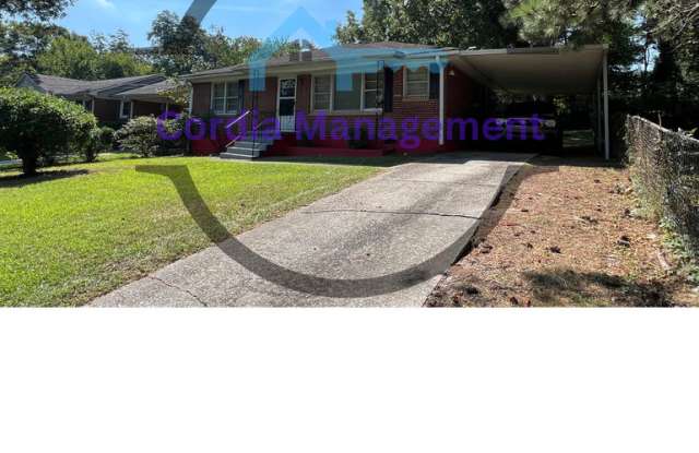 Charming 3 Bedroom Near Downtown. Gallery 1