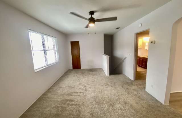 1562 DANCY Street Gallery 4