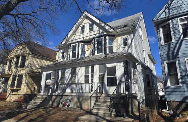 1738 Canton Street - 1 photos photos