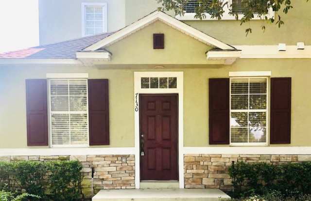 7130 Five Oaks Dr Gallery 2