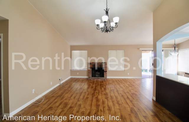 2711 Ridgeside Place Gallery 3