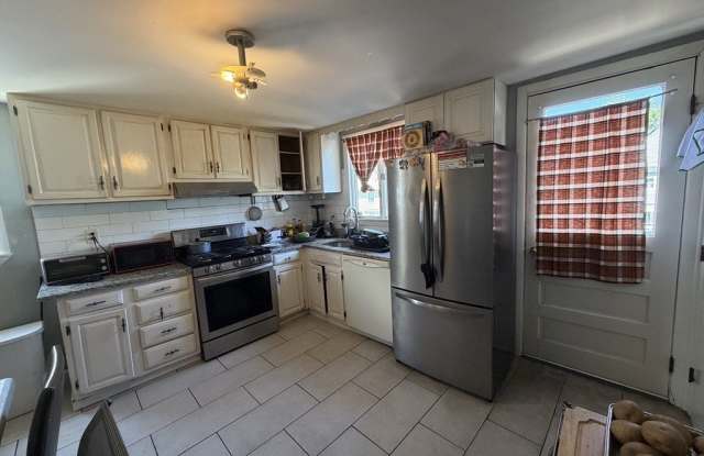 12 Appleton St photos photos
