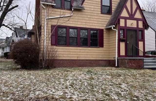 983 Greyton Road - 983 Greyton Road, Cleveland Heights, OH 44112