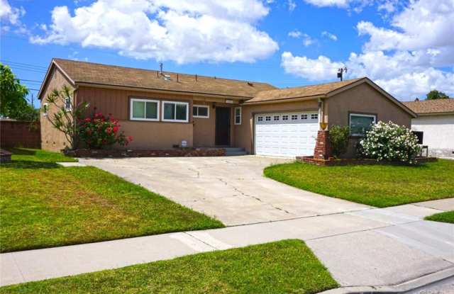8640 Greenleaf Avenue - 8640 W Greenleaf Ave, Buena Park, CA 90620