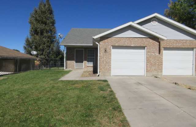 3 bed, 2 bath Twin Home photos photos