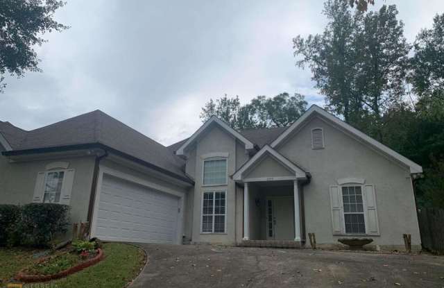2355 Alden Woods Dr Gallery 2