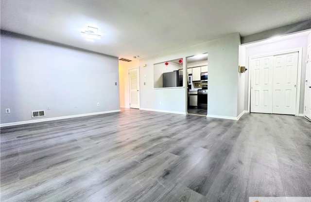 1211 Woodhaven Drive Gallery 4