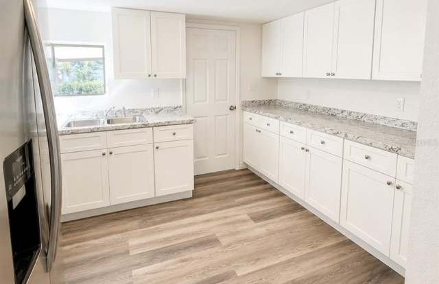 1052 OSCEOLA Trail Gallery 4