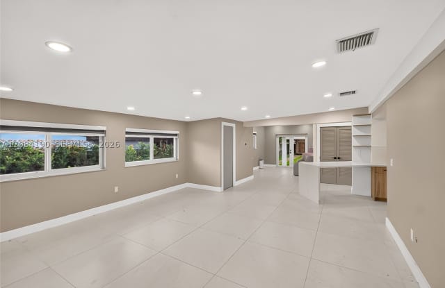 533 Mokena Dr Gallery 2