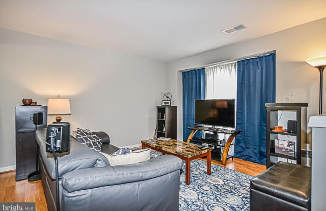 8606 ROCKY GAP Court Gallery 4
