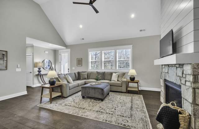 33 Celand St - 33 Celand Street, Greenville, SC 29607