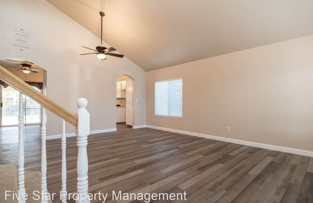 4421 Diamond Ct Gallery 4