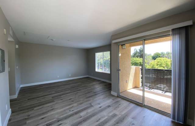 Sunny Creek photos photos