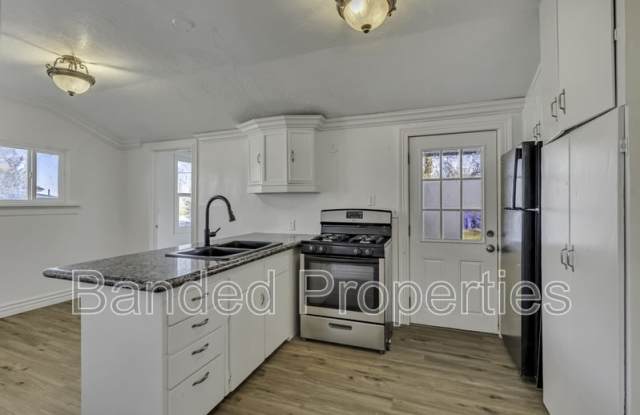 741 East Center Street - 1 photos photos