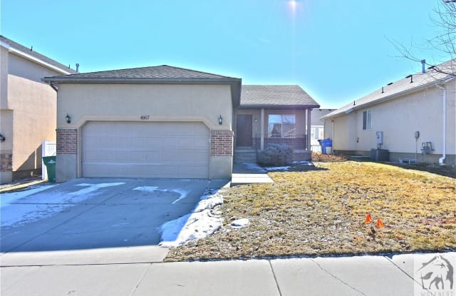 4867 W Quartz Valley Cir - 4867 West Quartz Valley Circle, Riverton, UT 84096
