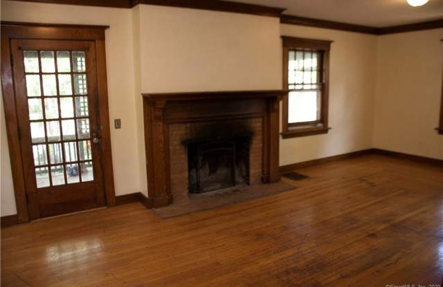 49 HUBINGER - 49 Hubinger Street, New Haven, CT 06511